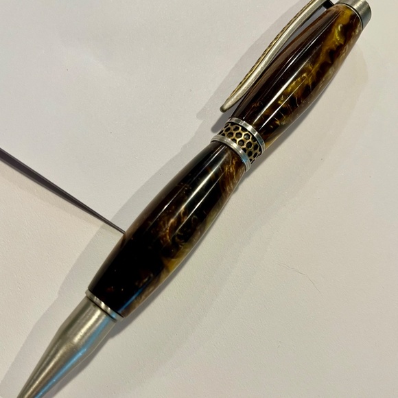 Handmade Hexagon Pattern 'Bee' Brushed Chrome & Brass 'Bee' Pen - Picture 2 of 4